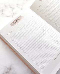 One Day At A Time: Daily Planner