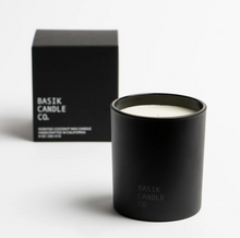 Load image into Gallery viewer, Basik Mediterranean Fig Tree Candle
