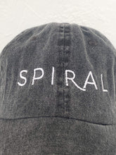 Load image into Gallery viewer, Spiral Hat
